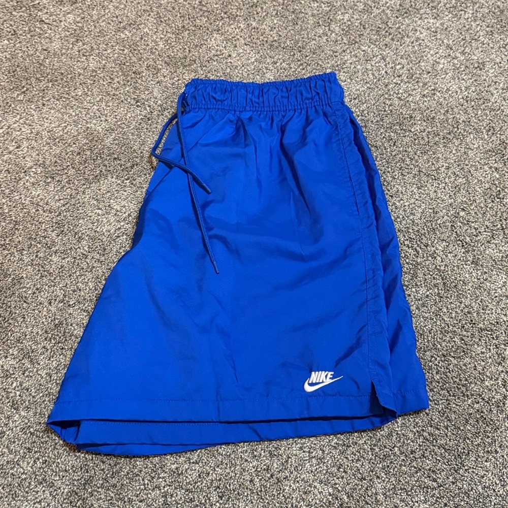 Nike Men's Vibrant Blue Athletic Shorts